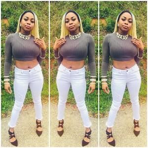 Meet your Posher, Desiria